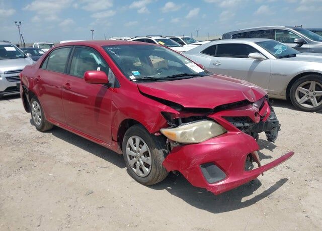 2011 TOYOTA Corolla