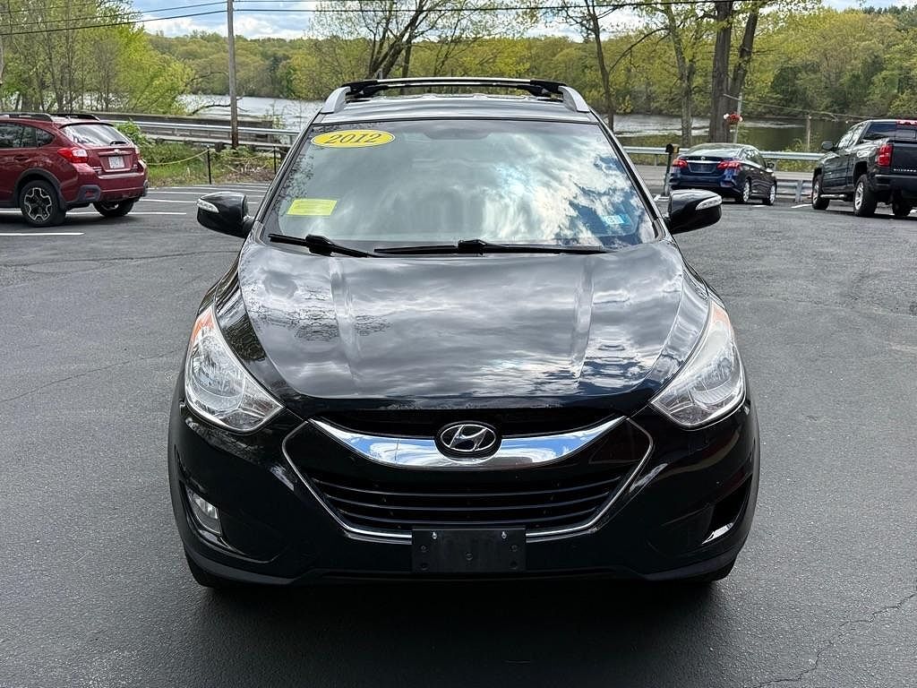 2012 HYUNDAI Tucson