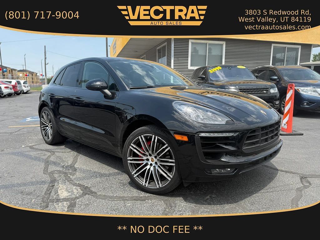 2018 PORSCHE Macan