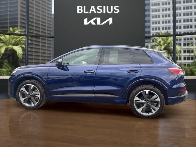 2023 Audi Q4