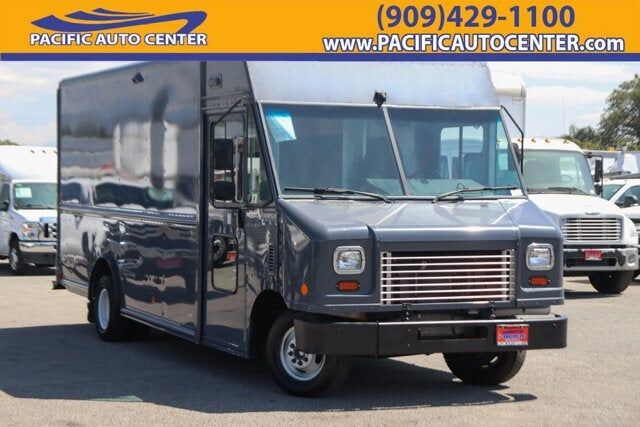 2019 FORD E-450