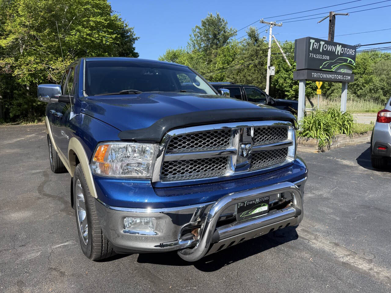 2011 DODGE Ram