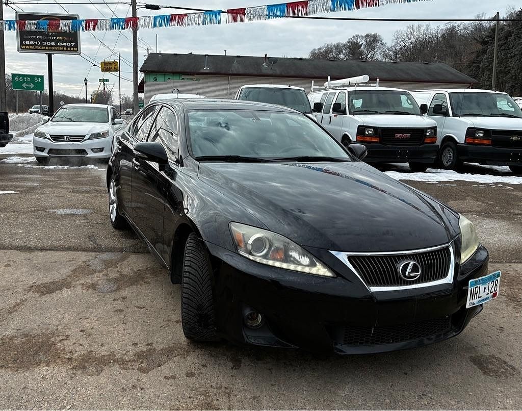 2013 LEXUS IS