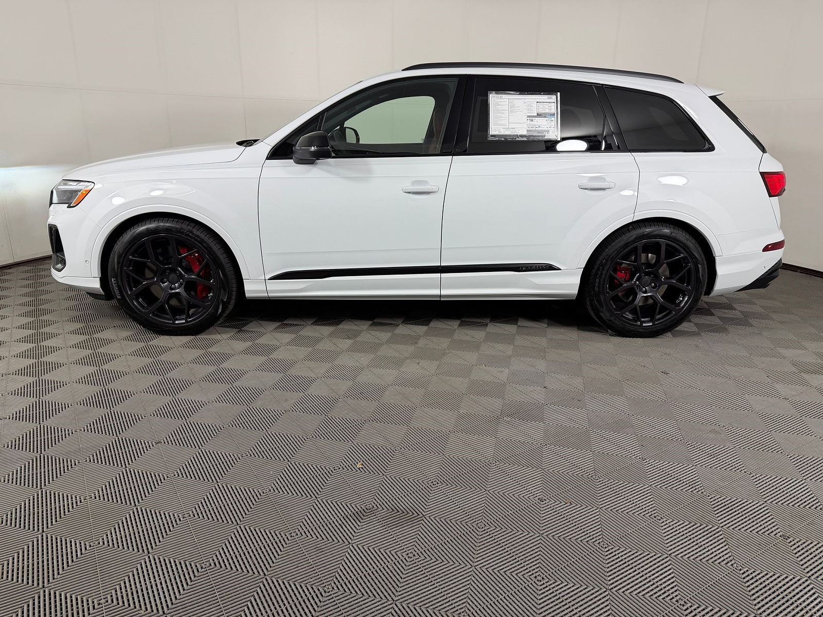 2026 Audi SQ7