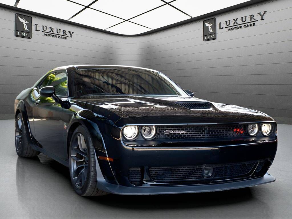 2023 DODGE Challenger