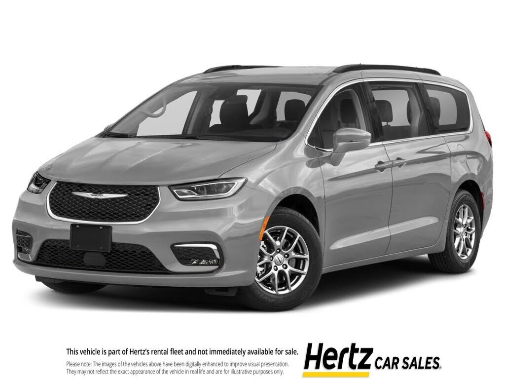 2022 CHRYSLER Pacifica