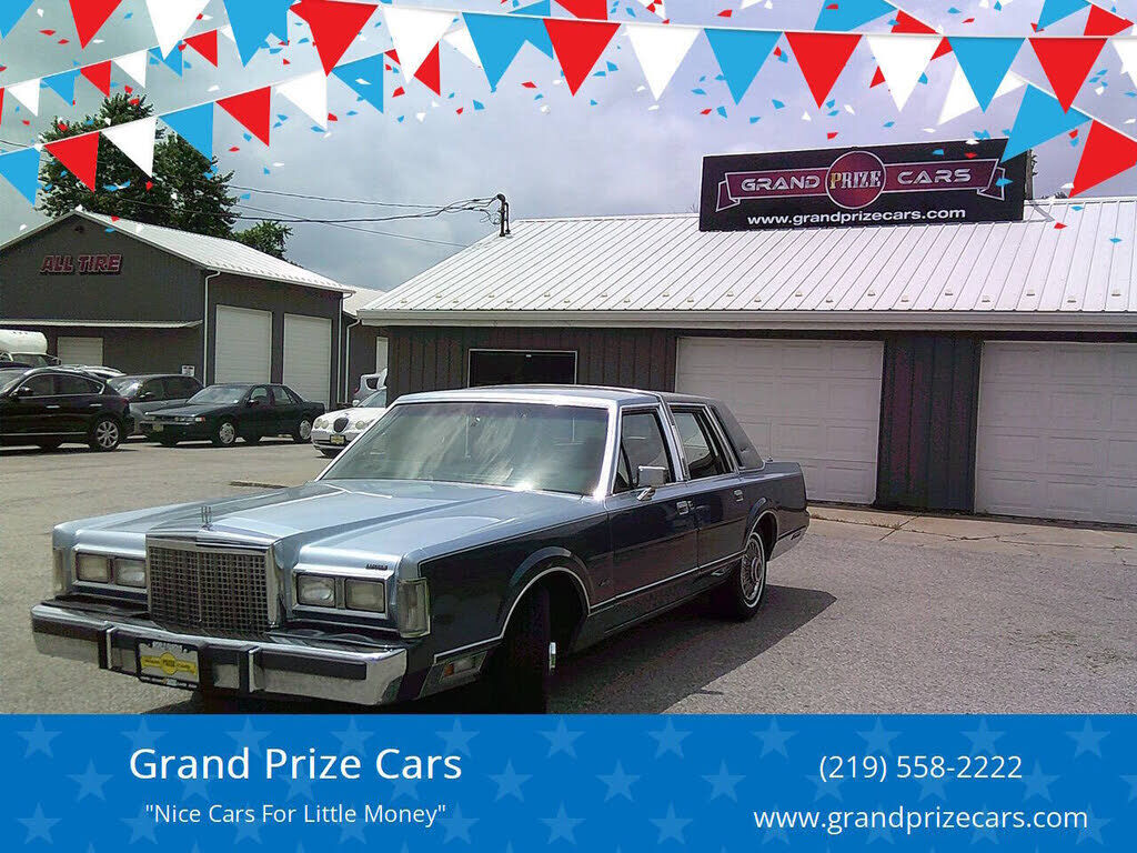 1987 LINCOLN Town Car