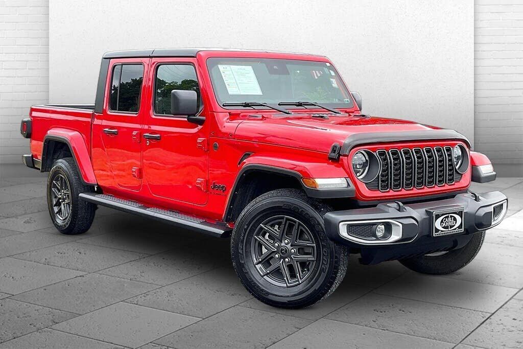 2024 JEEP Gladiator
