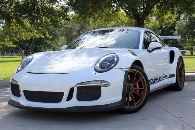 2016 PORSCHE 911