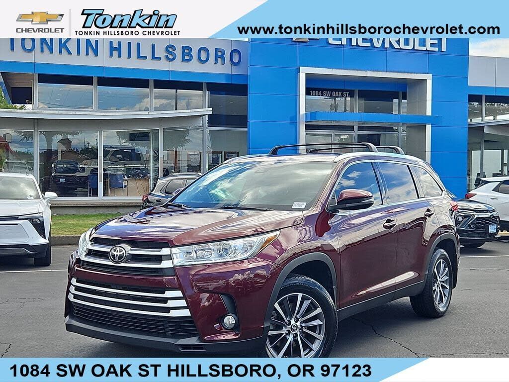 2019 TOYOTA Highlander