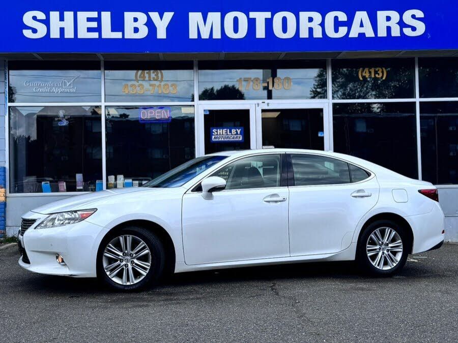 2013 LEXUS ES
