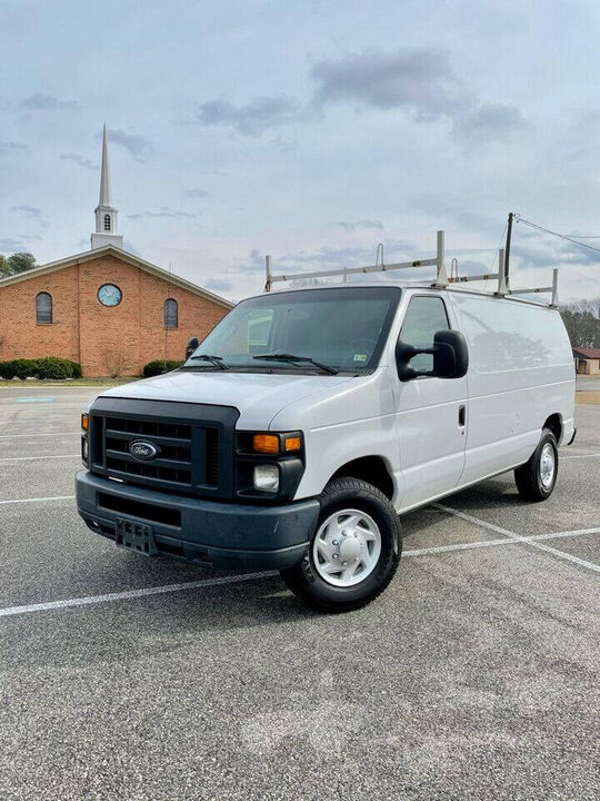 2013 FORD E-250