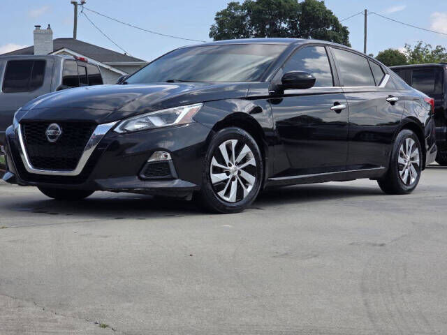2019 NISSAN Altima
