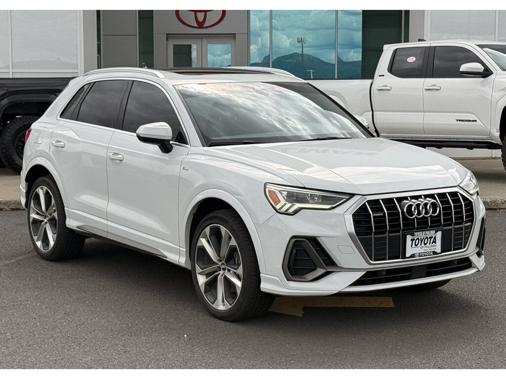 2021 Audi Q3