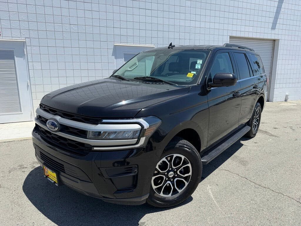 2024 FORD Expedition