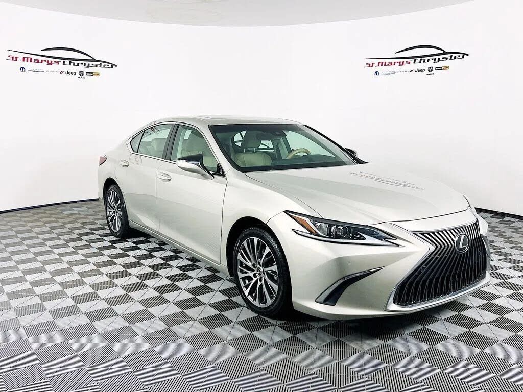2021 LEXUS ES