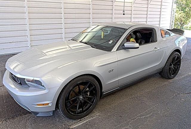 2010 FORD Mustang