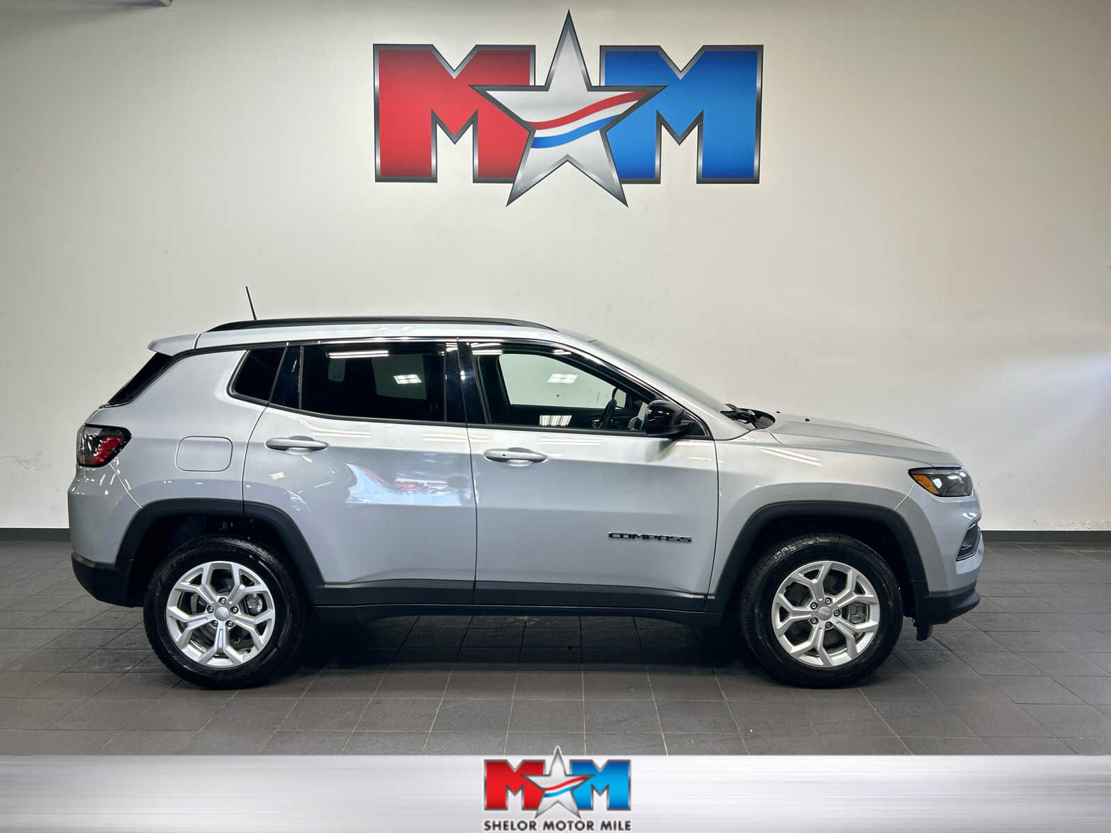 2024 JEEP Compass