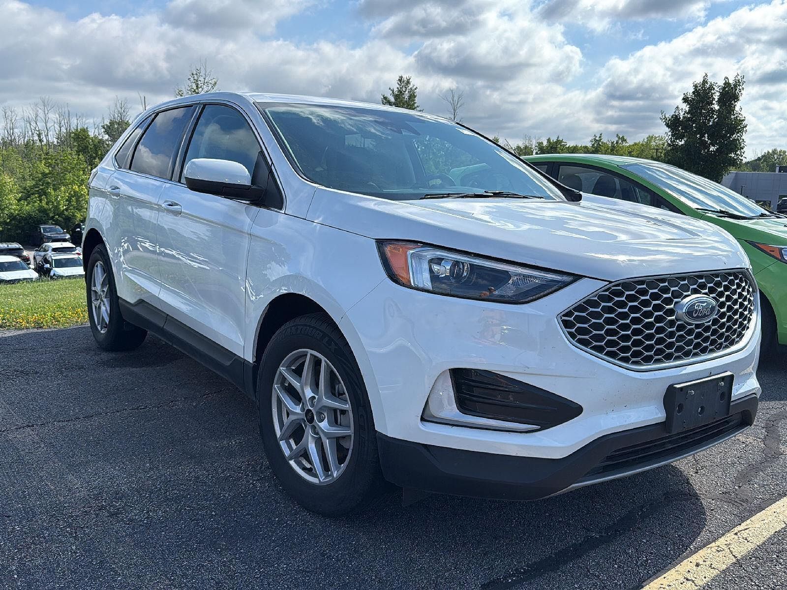 2024 FORD Edge