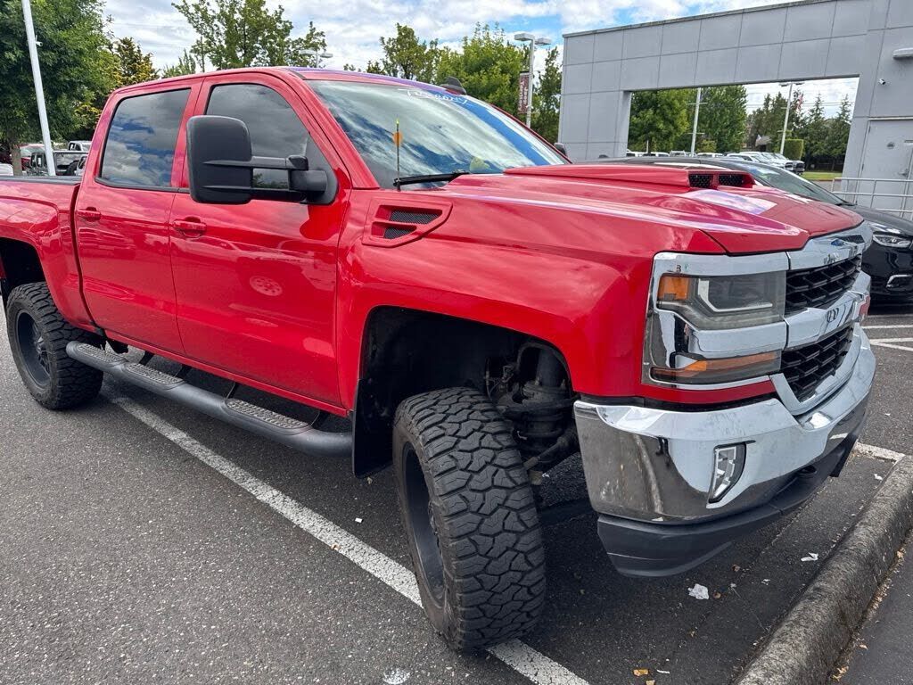 2017 CHEVROLET Silverado