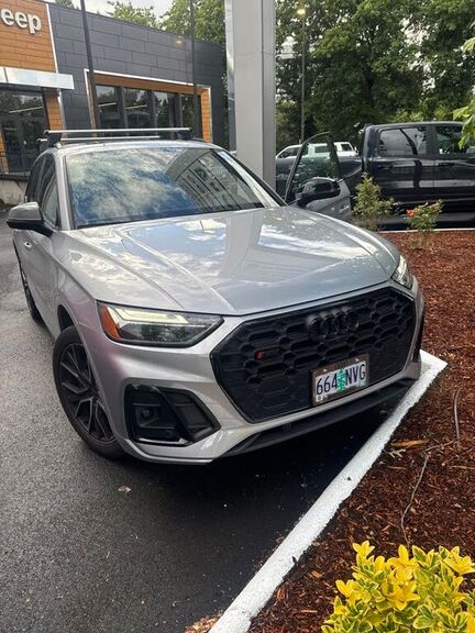 2022 Audi SQ5