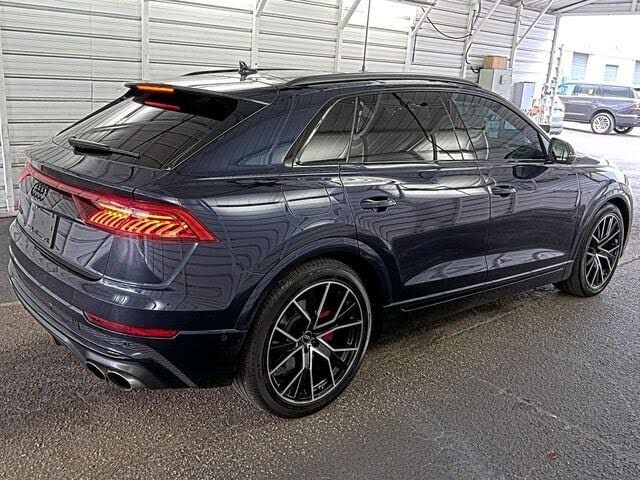 2023 Audi SQ8