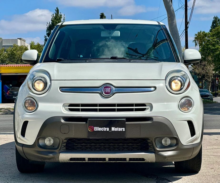 2017 FIAT 500L