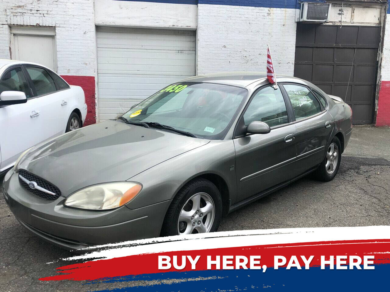 2002 FORD Taurus