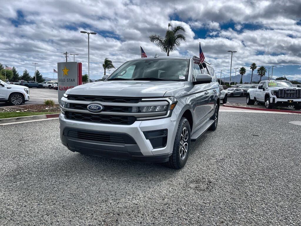 2024 FORD Expedition