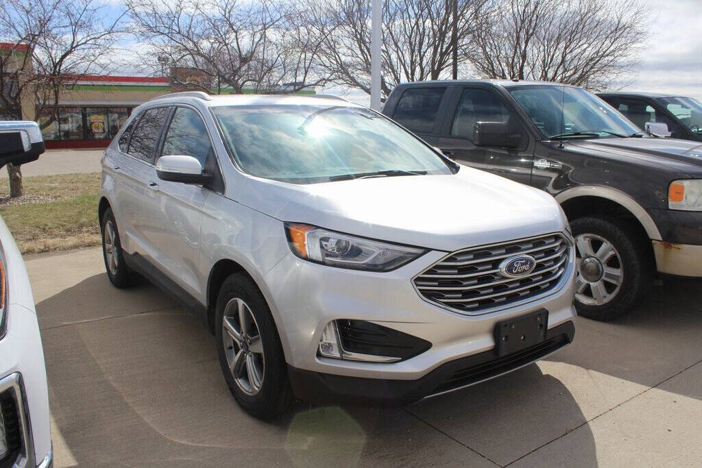 2019 FORD Edge