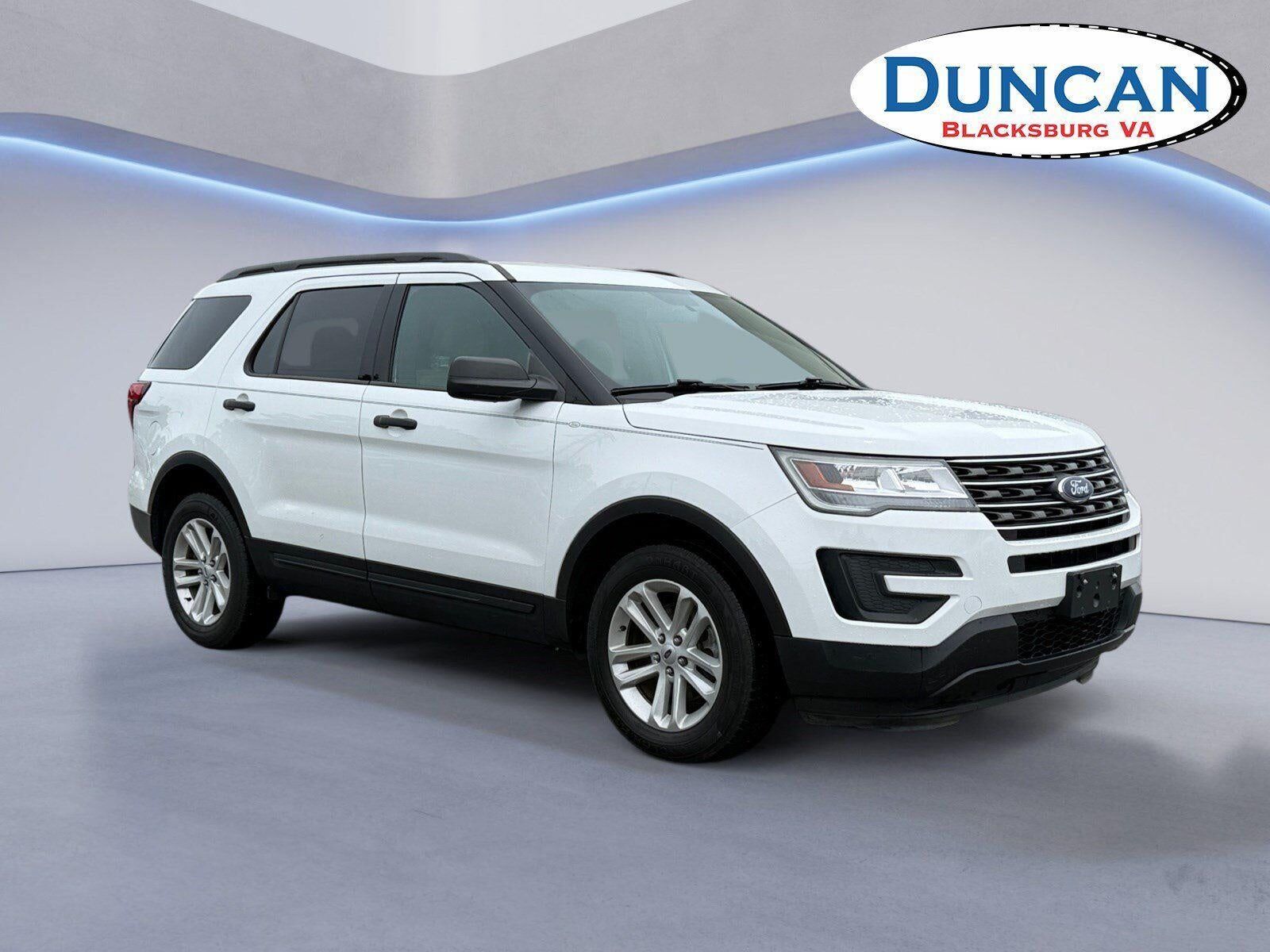 2017 FORD Explorer