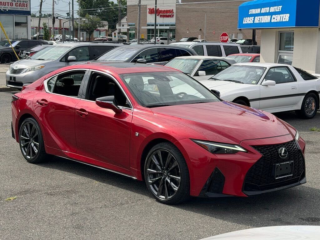 2023 LEXUS IS