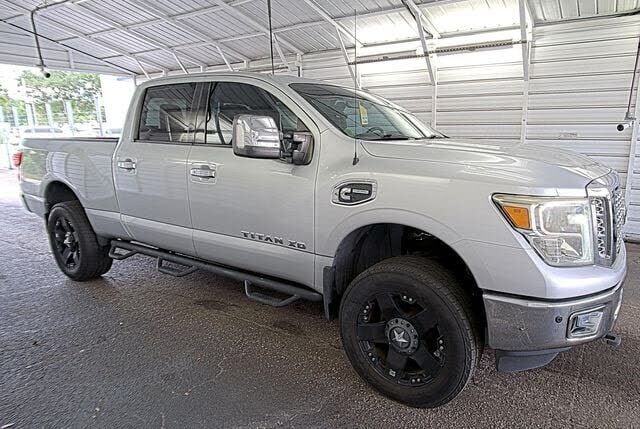 2016 NISSAN Titan
