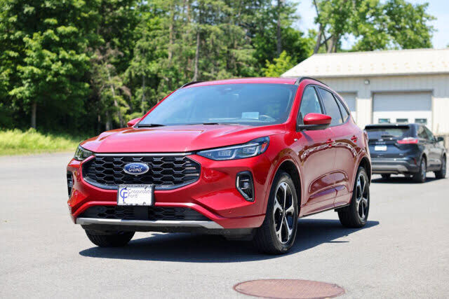 2023 FORD Escape