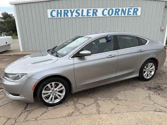 2017 CHRYSLER 200