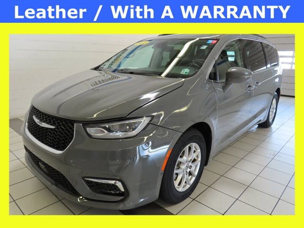 2022 CHRYSLER Pacifica