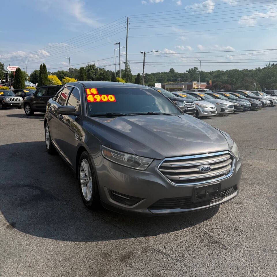 2014 FORD Taurus