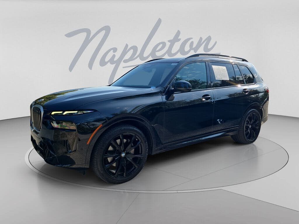 2024 BMW X7
