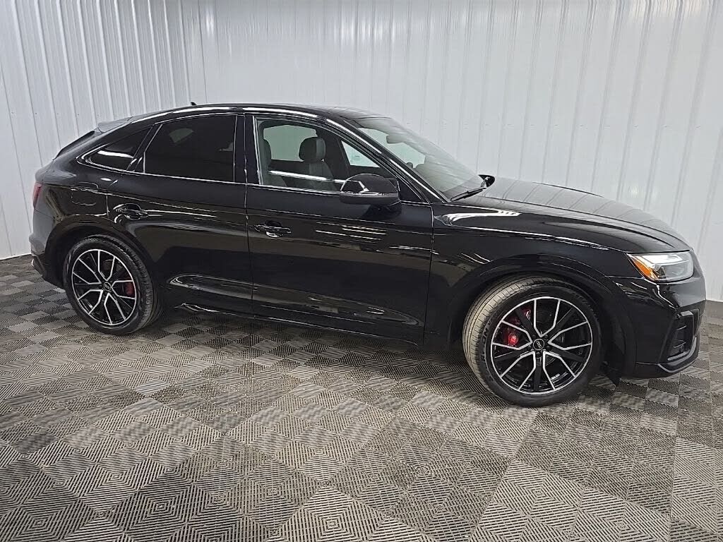 2024 AUDI SQ5