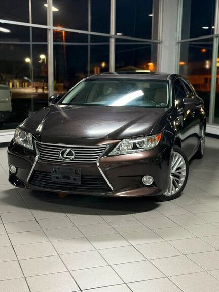2013 LEXUS ES