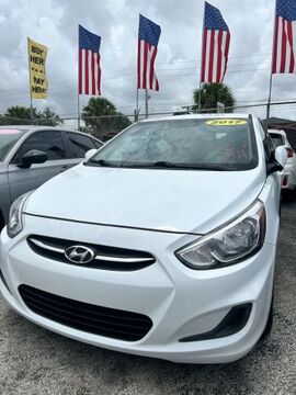 2017 HYUNDAI Accent