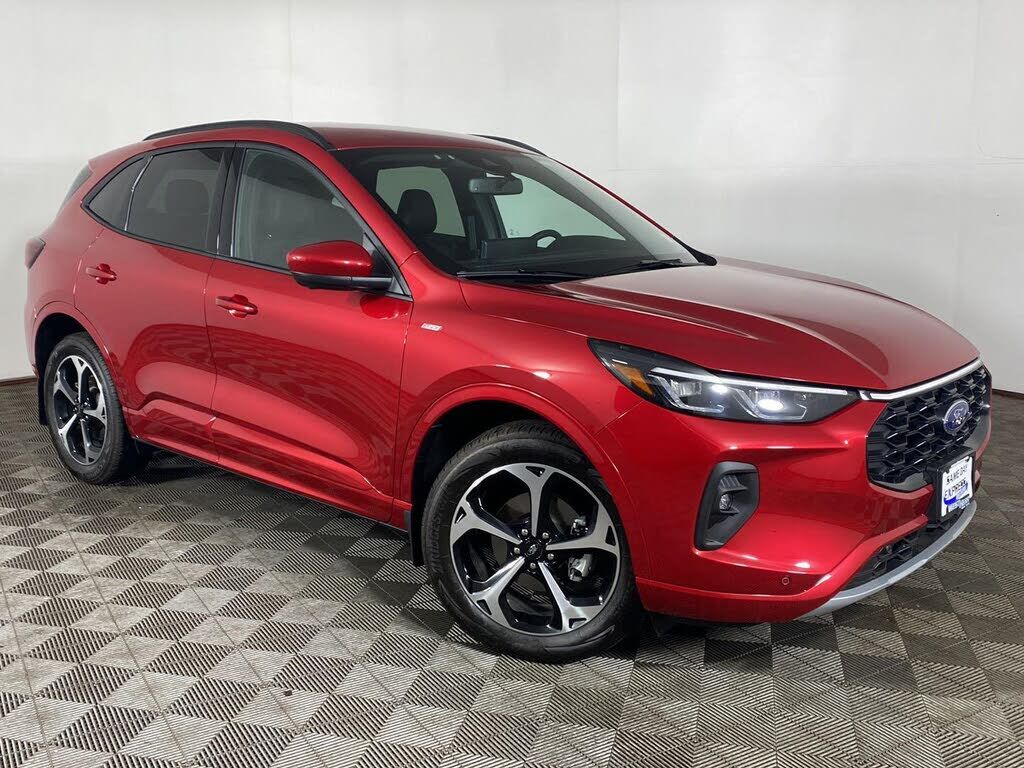 2024 FORD Escape