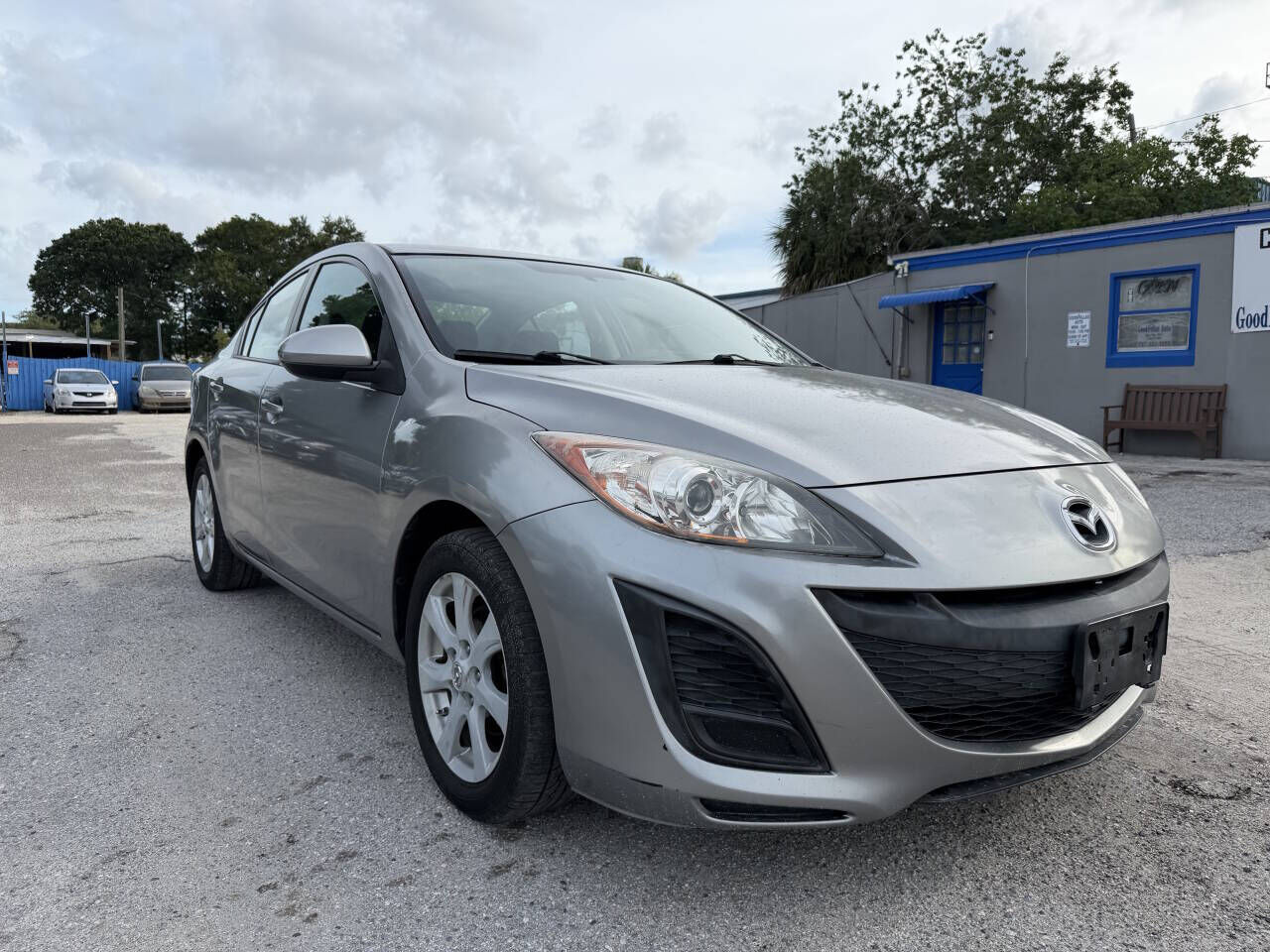 2011 MAZDA Mazda3