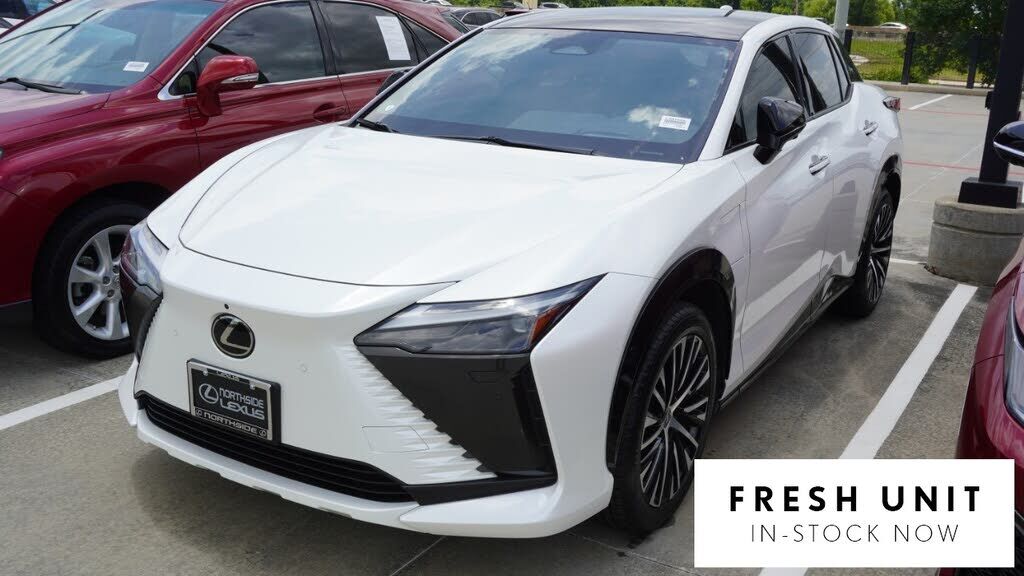 2024 LEXUS RZ 450e