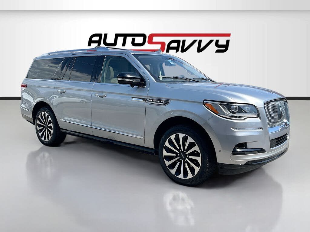 2024 LINCOLN Navigator L
