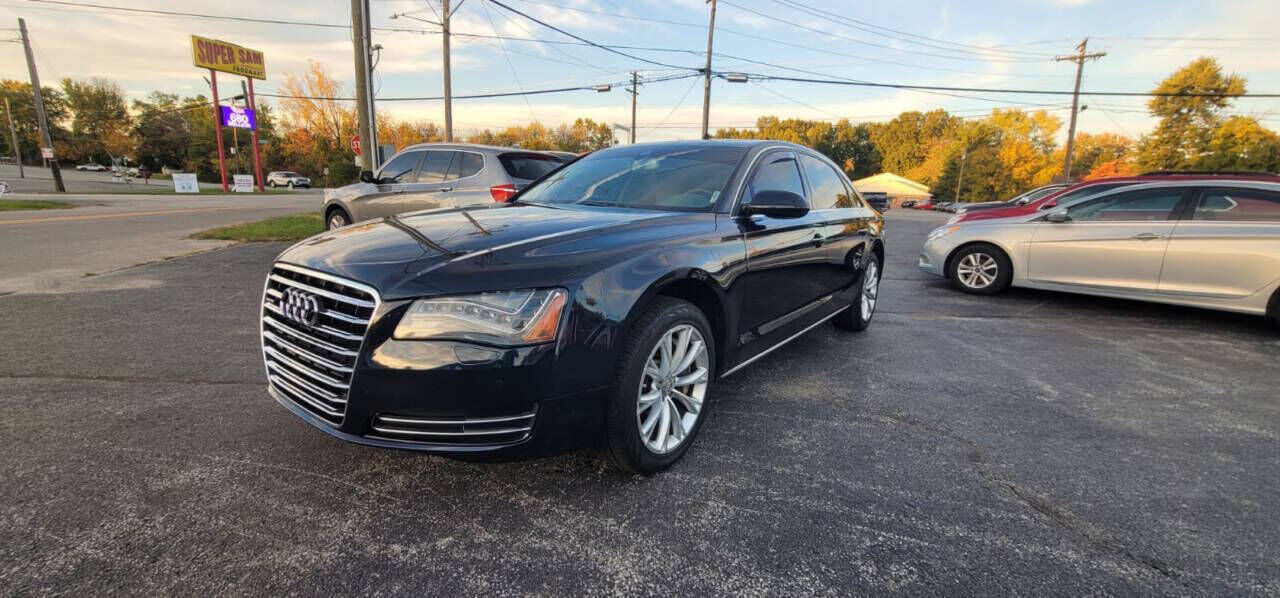 2011 AUDI A8
