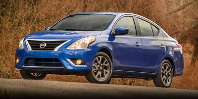 2016 NISSAN Versa