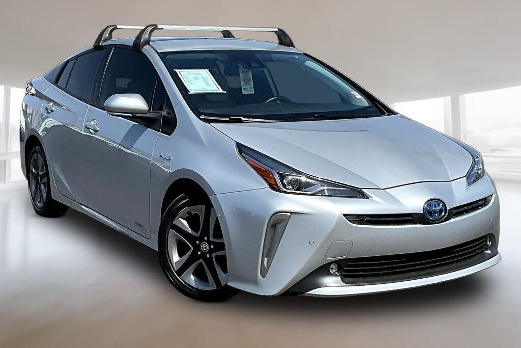 2022 TOYOTA PRIUS