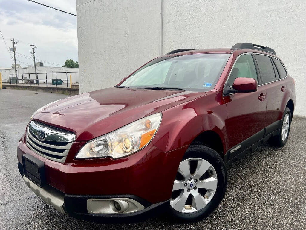 2012 SUBARU Outback