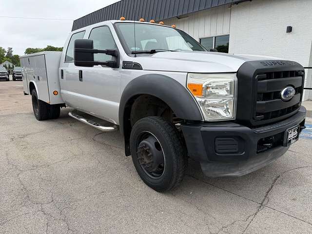 2011 FORD F-550